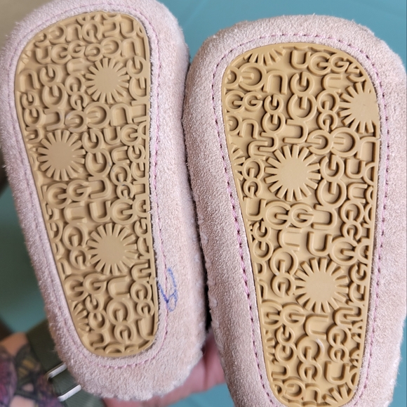 Ugg Infant Boots 1001781 Pink Animal Print - Picture 7 of 10